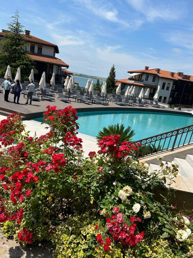 Quiet Apartment With Big Terrace In Santa Marina With Parking Sozopol Buitenkant foto